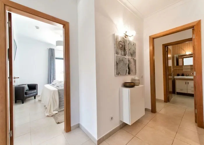 By The Sea - Ar Apartment